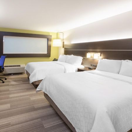 Holiday Inn Express & Suites - Redding By Ihg Ngoại thất bức ảnh