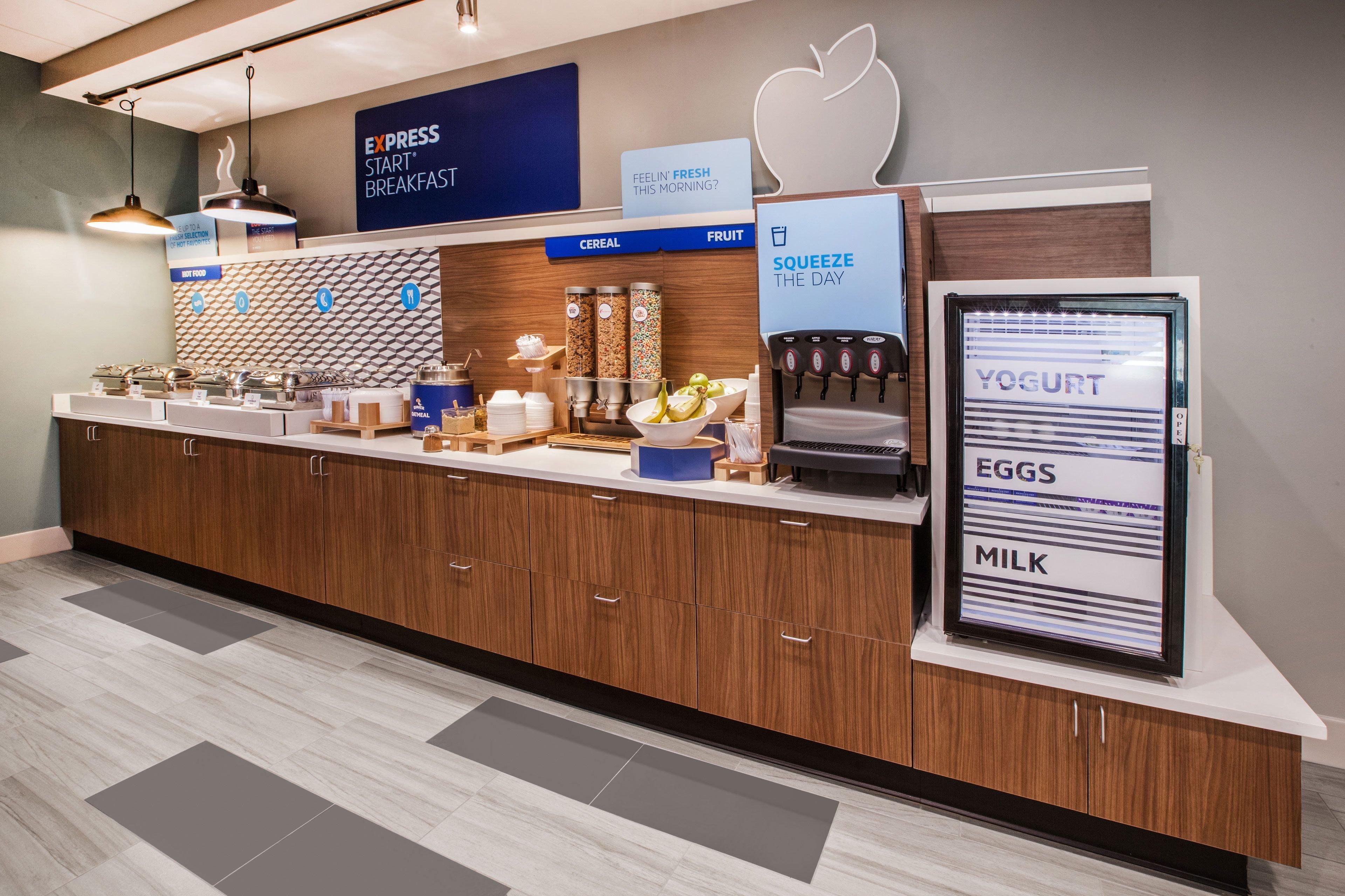 Holiday Inn Express & Suites - Redding By Ihg Ngoại thất bức ảnh