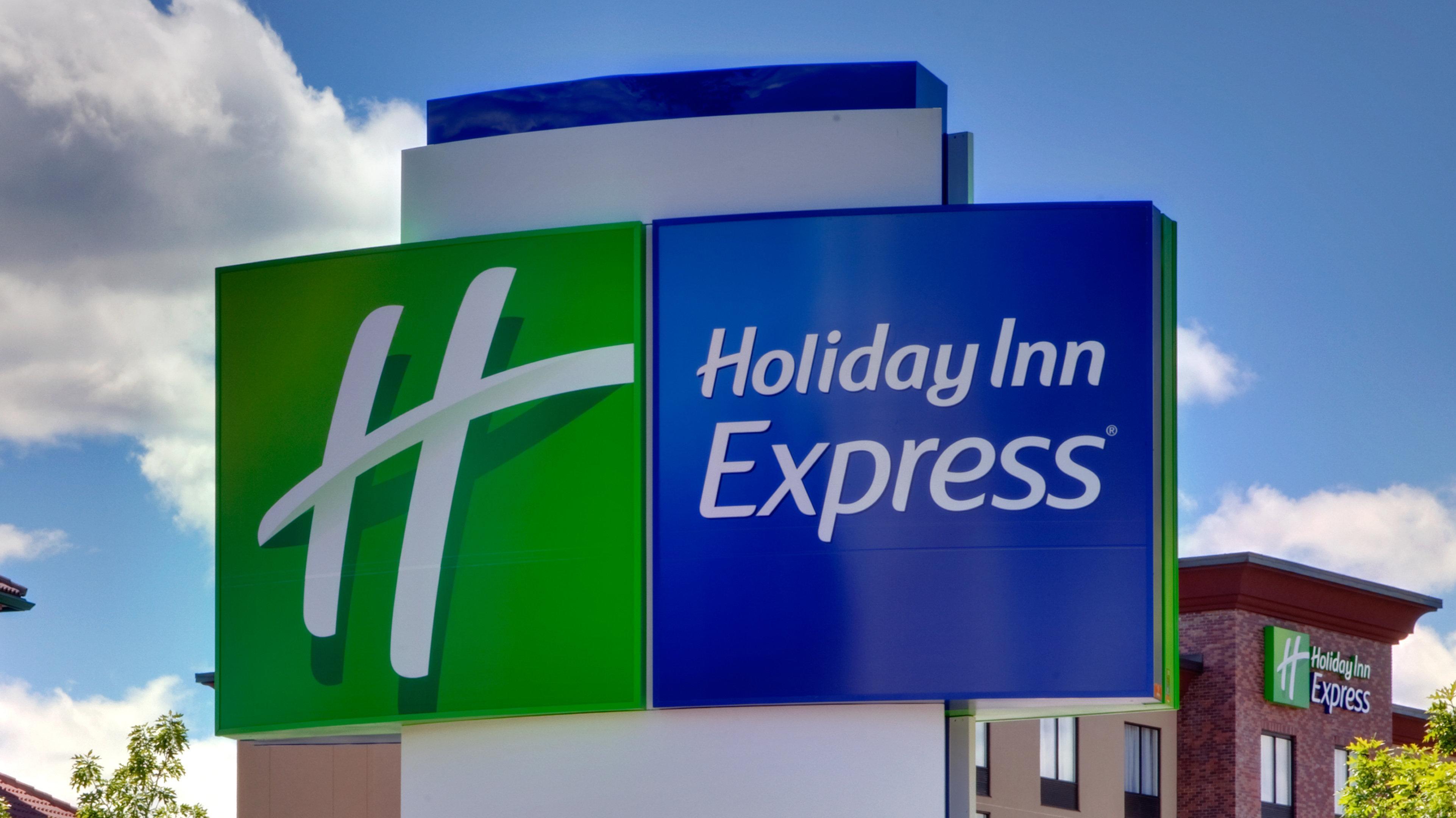 Holiday Inn Express & Suites - Redding By Ihg Ngoại thất bức ảnh