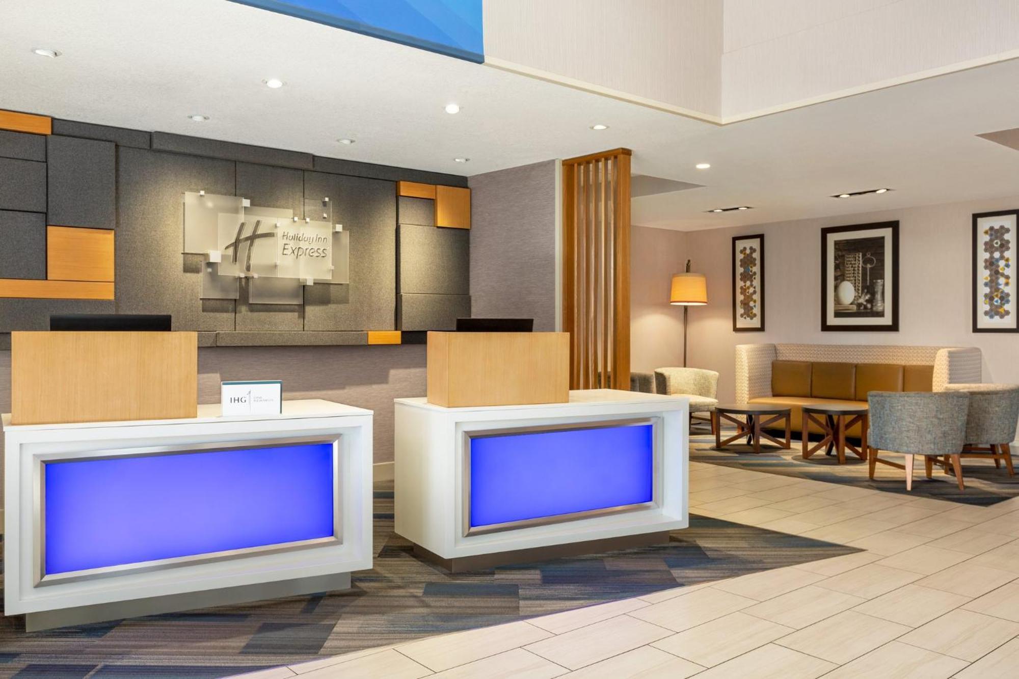 Holiday Inn Express & Suites - Redding By Ihg Ngoại thất bức ảnh